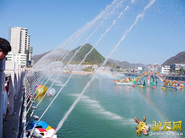 凤凰湖1.jpg